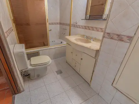 Depto Tipo Casa en Venta de 2 ambientes