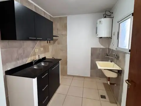 DEPARTAMENTO 2 AMBIENTES - MICROCENTRO, RESISTENCIA