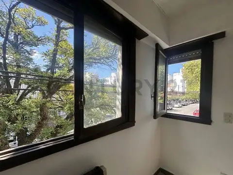 Ph 3 ambientes en Chauvin primer piso por escalera a reciclar