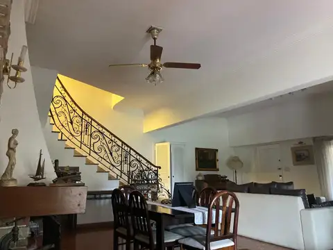 Quinta en Venta en Moreno, USD 1.000.000