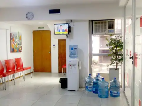 Oficina Monoambiente con 2 baños