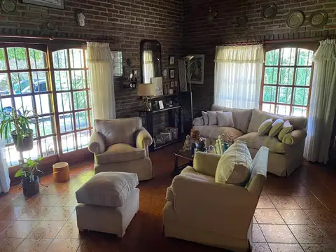Casa quinta s-lote 1600 4 ambientes venta Padua