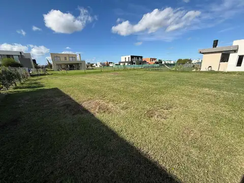 VENTA - EL NAUDIR - LOTE INTERNO - PERMUTA 