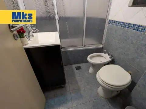 Departamento 4 ambientes con 2 baños