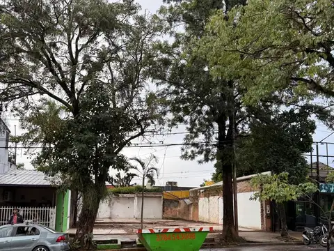 Av. Urquiza