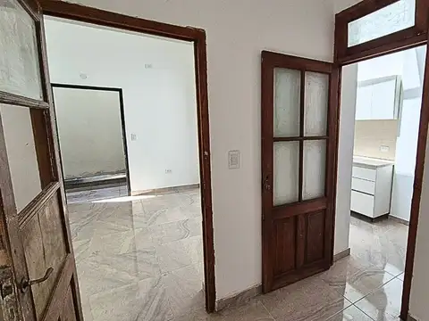 Depto Tipo Casa 2 ambientes con 1 baño