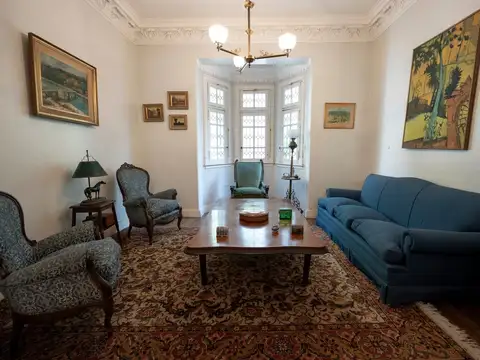 Casa 7 ambientes con 3 baños