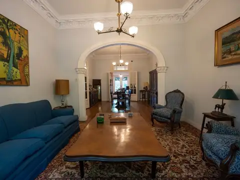 Venta Casa 7 amb con dependencia, pileta, Florida