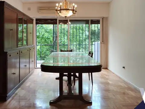 Departamento 4 ambientes con 2 baños