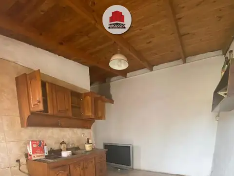 Casa 7 ambientes con 3 baños