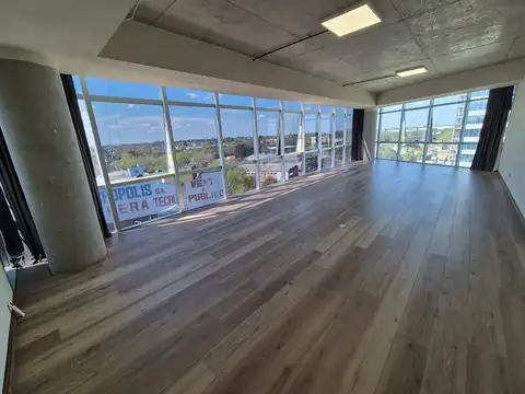 Oficina en Alquiler en Belén de Escobar, $ 2.590.000