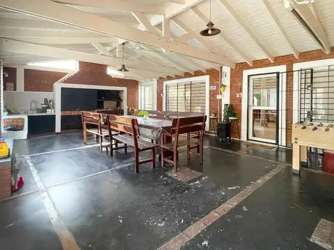 Casa en Venta de 5 dormitorios