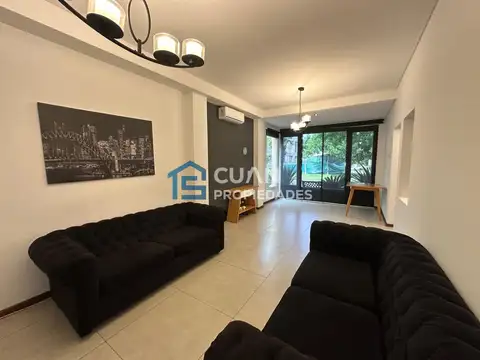 Casa 5 ambientes con 4 baños