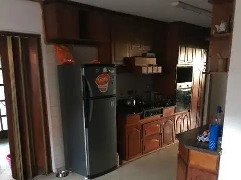 Casa en Venta- Barrio Urca- 4 dormitorios