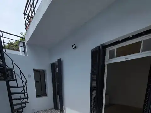 Depto Tipo Casa en Venta de 1 dormitorio