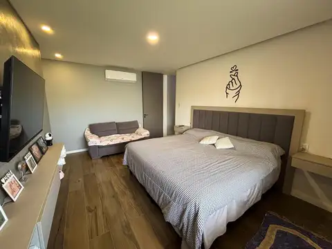 Casa en Alamos del Aero Club a estrenar