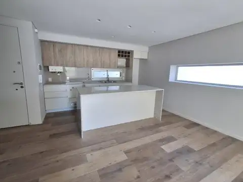 Mendoza 850  02 B  - VENTA Departamento 3 Dormitorios