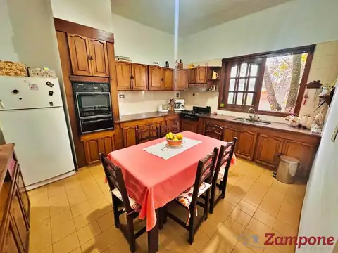 Depto Tipo Casa 4 ambientes con 1 baño