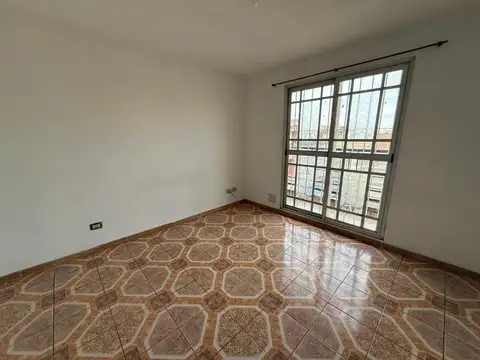 Departamento de 2 Ambientes en Lomas del Mirador Apto Credito