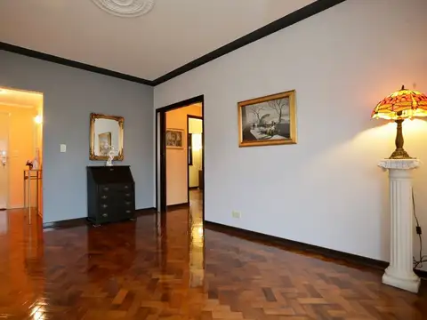 Departamento en Venta en Villa del Parque, USD 106.000