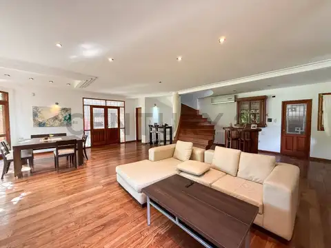 Casa en Venta de 4 dormitorios