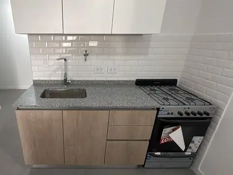 Departamento en Alquiler en Floresta, $ 700.000