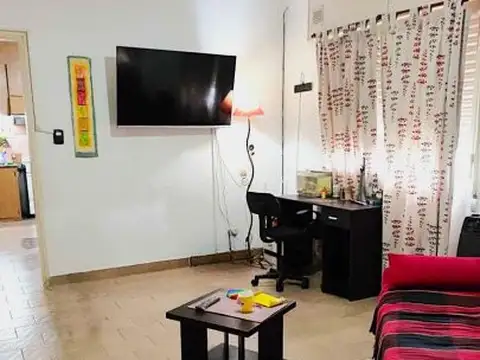 Ituzaingo 3702  - VENTA Casa 2 Dormitorios con Cochera y Local Comercial
