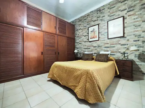 Depto Tipo Casa en Venta 27 años