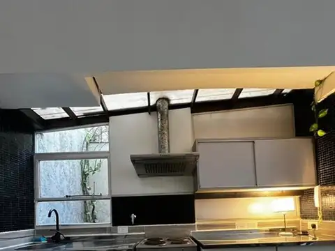 Depto Tipo Casa en Venta de 2 ambientes