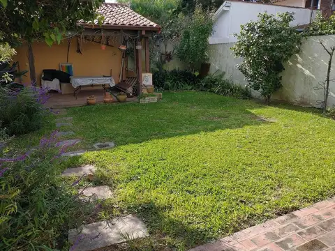 Casa en Venta en La Lucila, USD 385.000