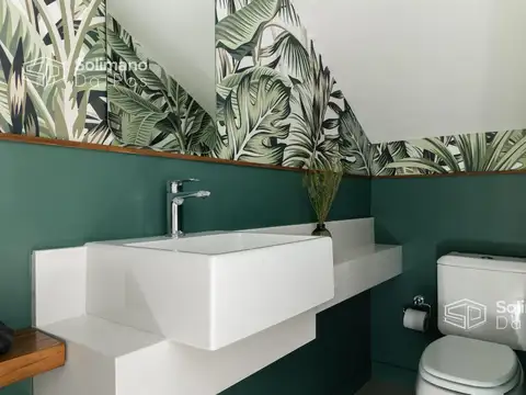 Casa 4 ambientes con 2 baños