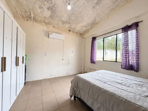 Casa 6 ambientes con 2 baños
