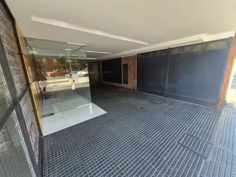 Alvarez Thomas 900