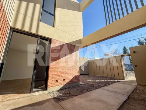Casa en Venta en Neuquen, Confluencia