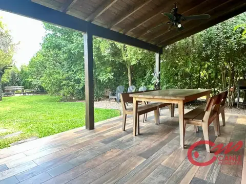 Casa 6 ambientes con 3 baños