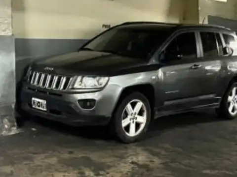 Venta de Cochera en Recoleta