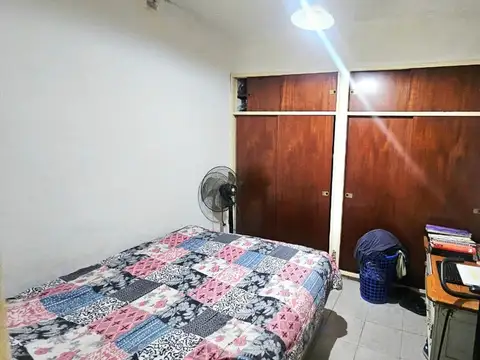 Depto Tipo Casa en Venta 40 años
