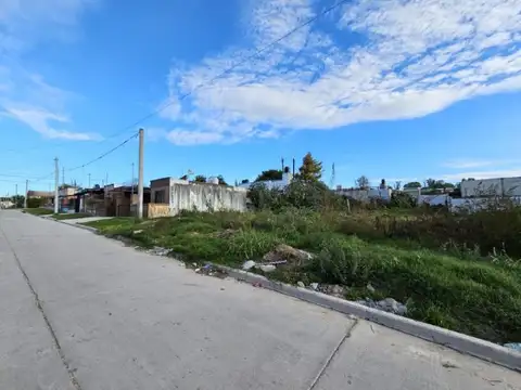 Terreno de 9x36 - Ezpeleta entre Passo y Arenales