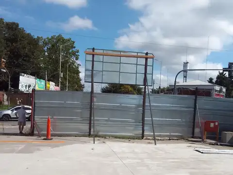 Av Balbin  al 2300 esq. Gaspar Campos