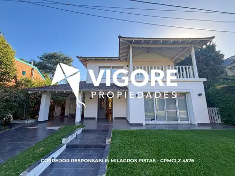 Casa 6 ambientes 180 m² en venta con cochera en Barrio Venado I - Canning