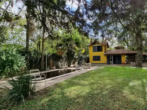 Líndísima Casa en VENTA en Del Viso, Barrio Los Jazmines, sobre calle Arata