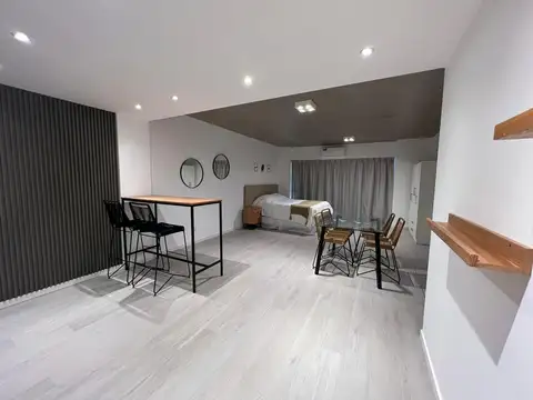 Juan Domingo Peron 4100, Piso 5