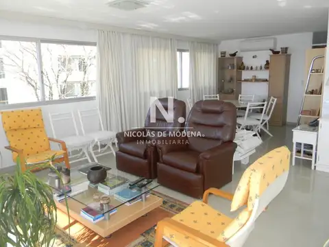 Departamento en Alquiler Temporal de 5 ambientes