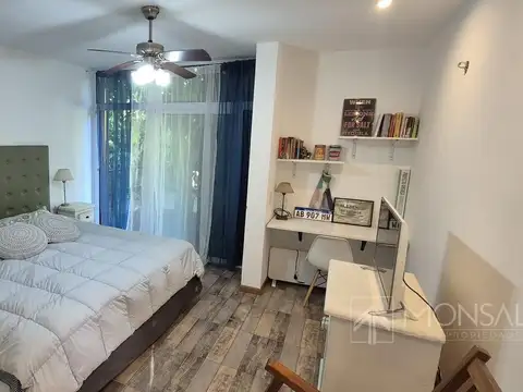 Casa con amarra propia en Club Jardín Náutico Escobar