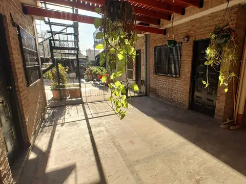 Cosquin 900, Piso PB