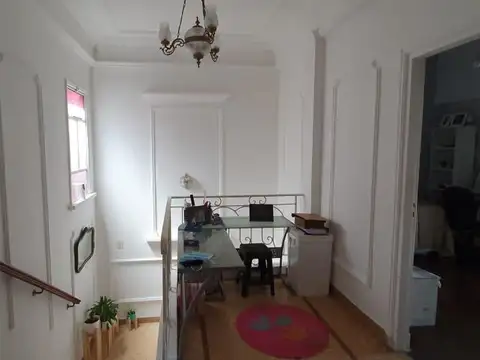 Excelente PH de 3 ambientes con dependencias y gran terraza