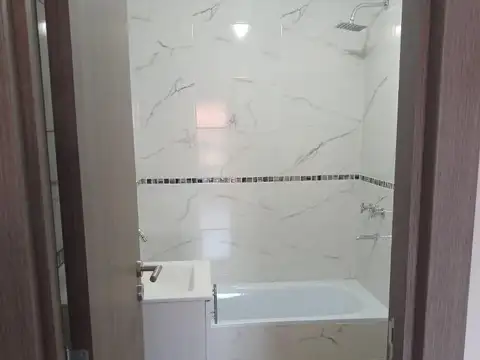 Departamento en Venta con 1 cochera