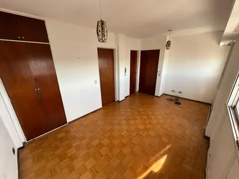 Avenida Bartolomé Mitre 5800, Piso 6