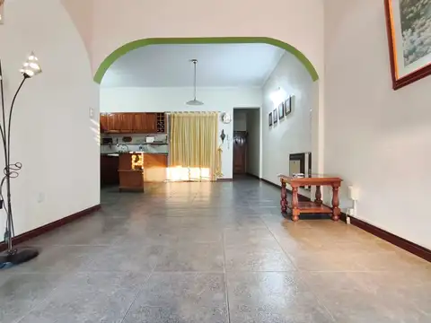 Depto Tipo Casa en Venta 25 años