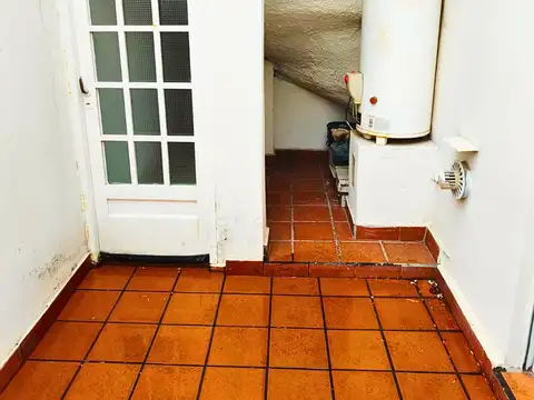 Depto Tipo Casa en Alquiler en La Plata, $ 900.000